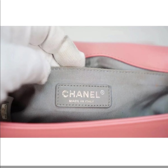 Authentic CHANEL Pink Boy Bag Flap Chevron medium - Picture 4 of 6